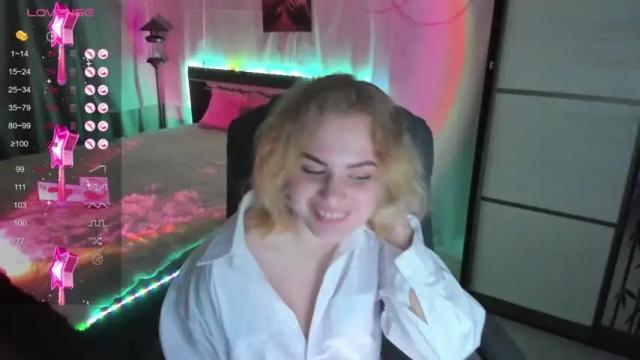Image 8 of my_cute_girl Stream on Chaturbate on 14 months ago
