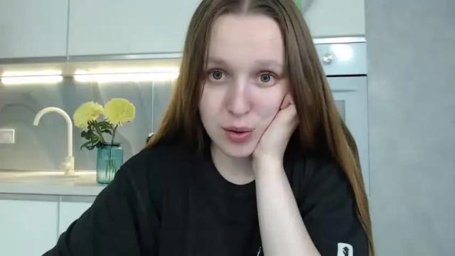 Image 2 of my_kristi Stream on Chaturbate on 19 months ago