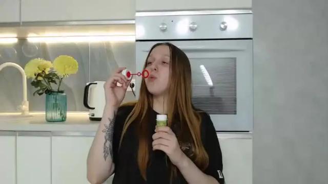 Image 6 of my_kristi Stream on Chaturbate on 19 months ago