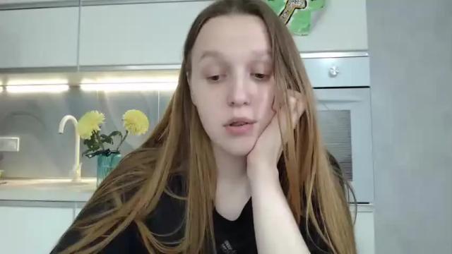 Image 2 of my_kristi Stream on Chaturbate on 19 months ago
