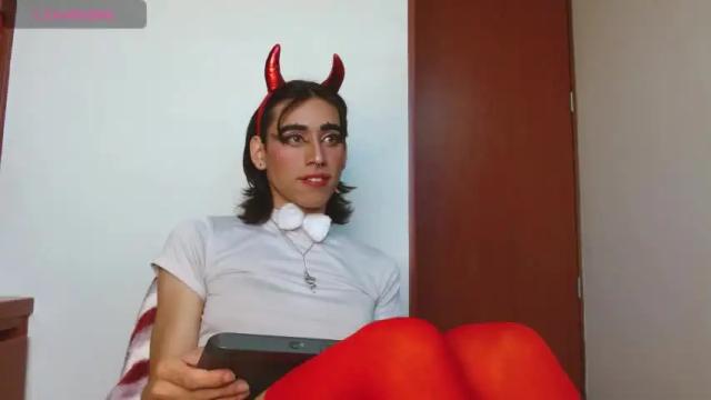 Image 7 of my_littlestar19 Stream on Chaturbate on 22 months ago