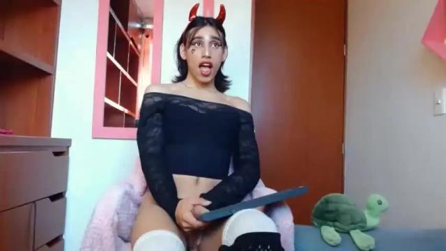 Image 6 of my_littlestar19 Stream on Chaturbate on 21 months ago