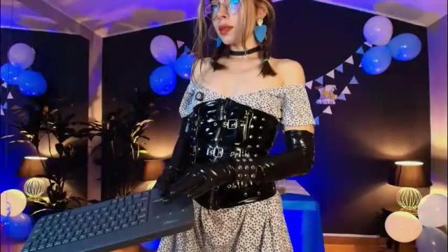 Image 7 of my_maite Stream on Chaturbate on 1 month ago