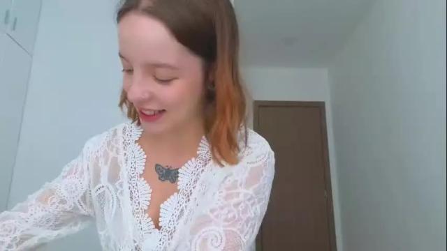Image 2 of my_mia_ Stream on Chaturbate on 16 days ago
