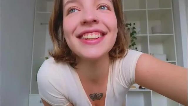 Image 2 of my_mia_ Stream on Chaturbate on 3 months ago