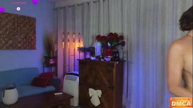 Image 8 of mya_emerald Stream on Chaturbate on 6 months ago