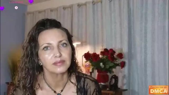 Image 7 of mya_emerald Stream on Chaturbate on 3 months ago