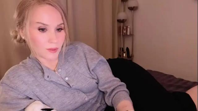 Image 11 of myassistant Stream on Chaturbate on 1 month ago