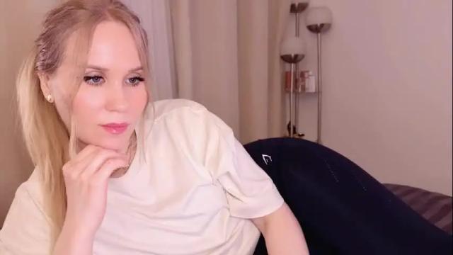 Image 6 of myassistant Stream on Chaturbate on 1 month ago