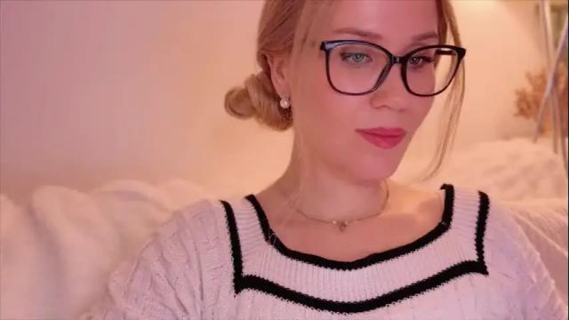 Image 3 of myassistant Stream on Chaturbate on 16 days ago