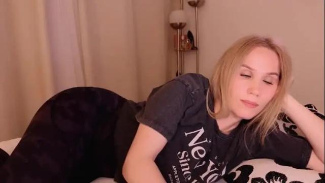 Image 10 of myassistant Stream on Chaturbate on 15 days ago