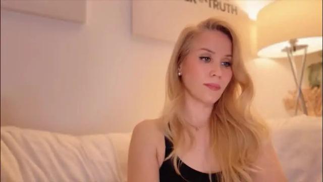 Image 8 of myassistant Stream on Chaturbate on 2 months ago