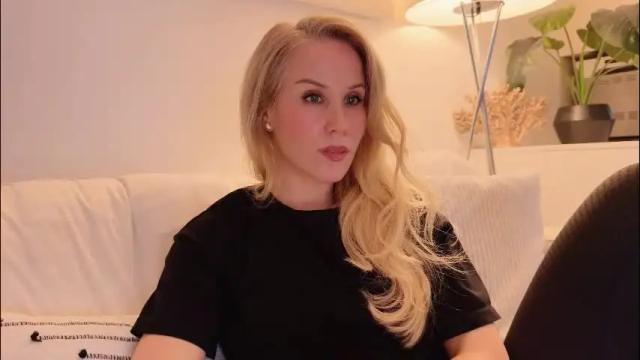 Image 2 of myassistant Stream on Chaturbate on 2 months ago