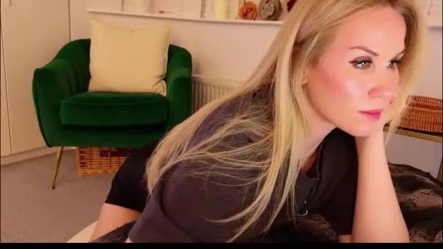 Image 7 of myassistant Stream on Chaturbate on 1 month ago