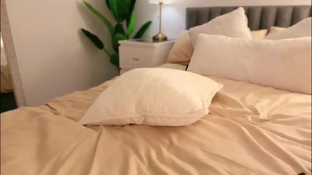 Image 2 of myassistant Stream on Chaturbate on 1 month ago