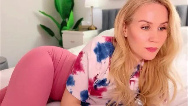 Image 12 of myassistant Stream on Chaturbate on 27 days ago