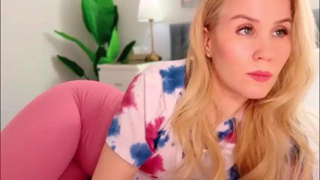 Image 3 of myassistant Stream on Chaturbate on 27 days ago