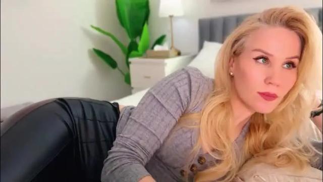 Image 4 of myassistant Stream on Chaturbate on 25 days ago