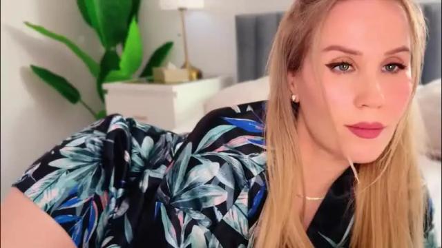 Image 2 of myassistant Stream on Chaturbate on 17 days ago