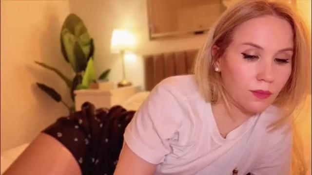 Image 11 of myassistant Stream on Chaturbate on 1 day ago