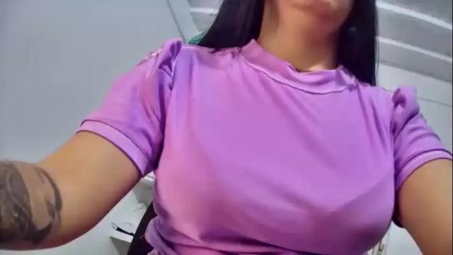 Image 11 of myhoney_hot Stream on Chaturbate on 12 days ago