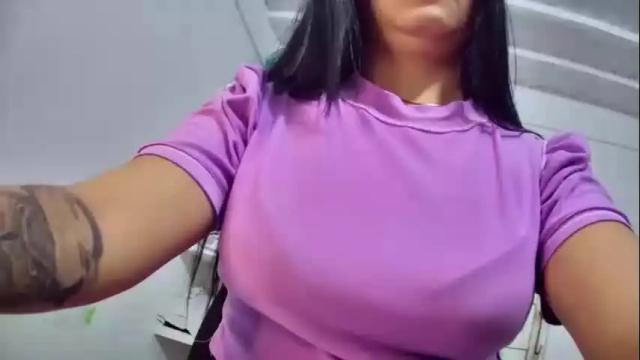 Image 6 of myhoney_hot Stream on Chaturbate on 12 days ago