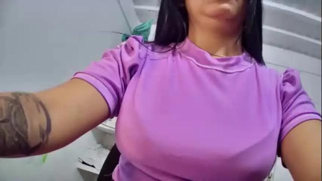 Image 8 of myhoney_hot Stream on Chaturbate on 12 days ago