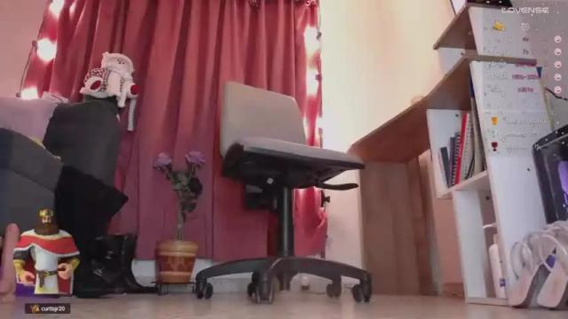 Image 12 of myla_sarah1 Stream on Chaturbate on 17 months ago