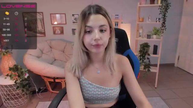 Image 6 of mylaflores Stream on Chaturbate on 20 months ago