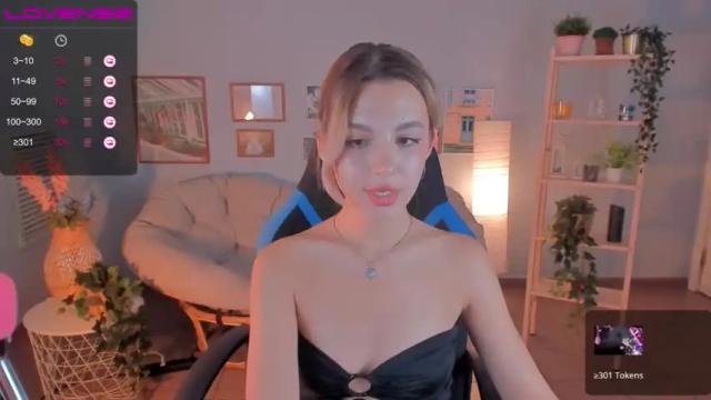 Image 4 of mylaflores Stream on Chaturbate on 20 months ago