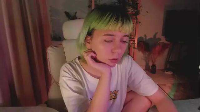 Image 3 of mylaweb Stream on Chaturbate on 3 months ago