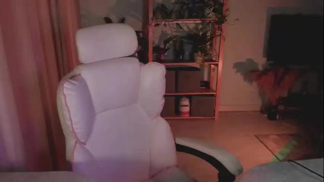 Image 12 of mylaweb Stream on Chaturbate on 3 months ago