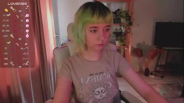 Image 4 of mylaweb Stream on Chaturbate on 3 months ago