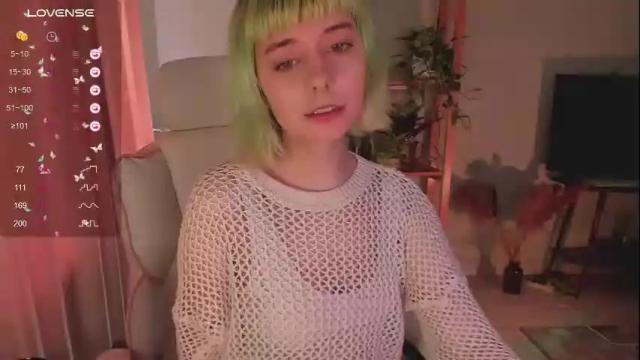 Image 3 of mylaweb Stream on Chaturbate on 3 months ago