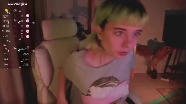 Image 3 of mylaweb Stream on Chaturbate on 3 months ago