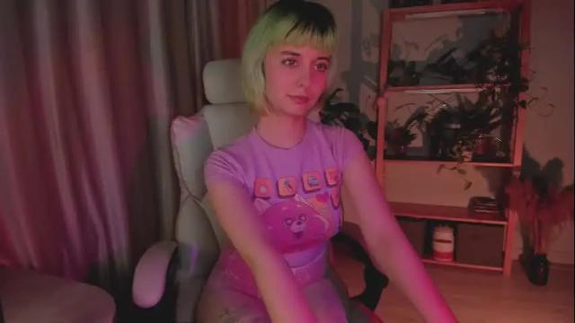 Image 3 of mylaweb Stream on Chaturbate on 3 months ago