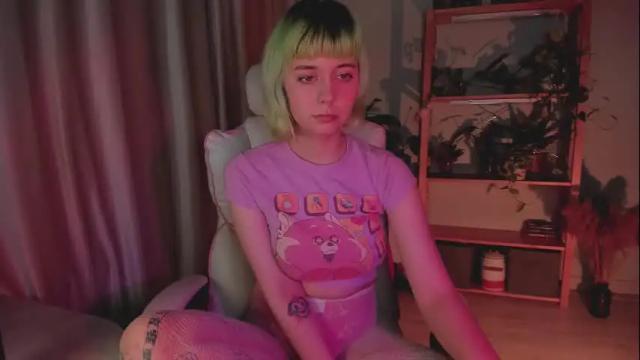 Image 7 of mylaweb Stream on Chaturbate on 3 months ago