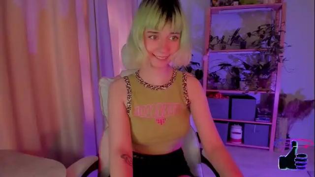Image 4 of mylaweb Stream on Chaturbate on 3 months ago