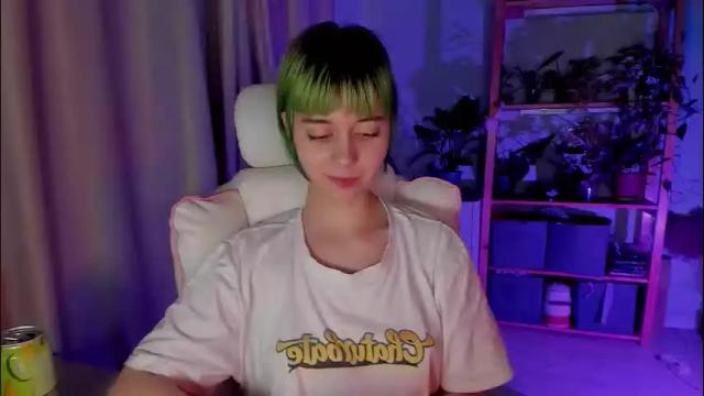 Image 4 of mylaweb Stream on Chaturbate on 2 months ago