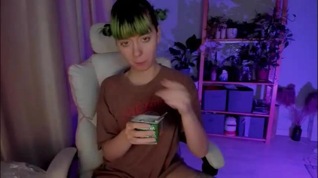 Image 4 of mylaweb Stream on Chaturbate on 2 months ago