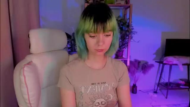 Image 3 of mylaweb Stream on Chaturbate on 1 month ago
