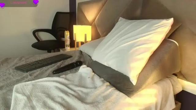Image 10 of mylittle_mila Stream on Chaturbate on 13 days ago