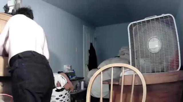 Thumbnail 1, mymillimeterpeter's Stream at Chaturbate, 19 months ago