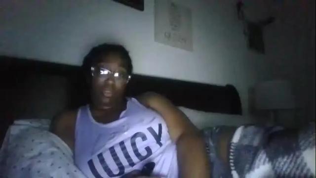 Image 6 of mymytitsnasz Stream on Chaturbate on 18 months ago