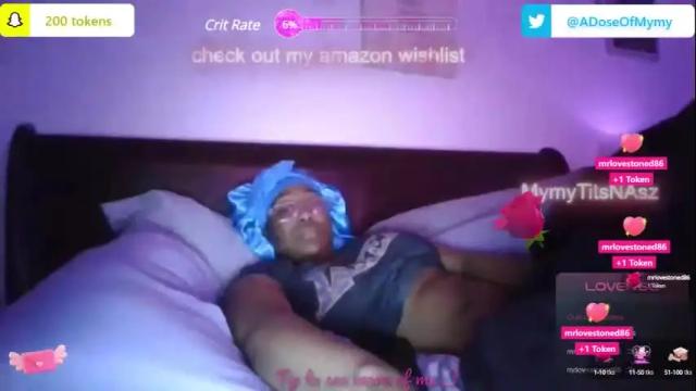 Image 12 of mymytitsnasz Stream on Chaturbate on 13 months ago