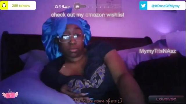 Image 8 of mymytitsnasz Stream on Chaturbate on 13 months ago