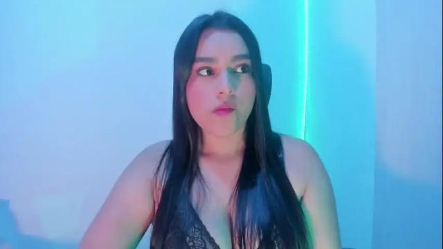 Image 3 of mypretty_isabella Stream on Chaturbate on 24 days ago