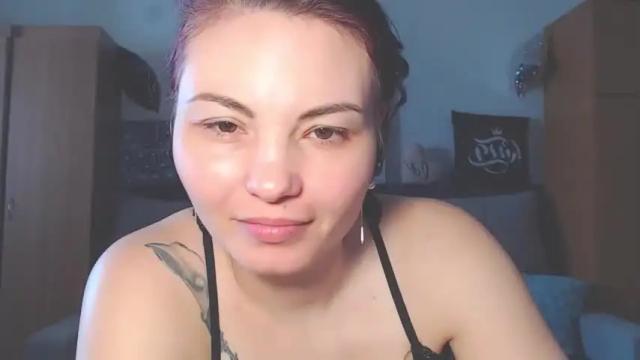 Image 2 of mysoftflower Stream on Chaturbate on 14 months ago