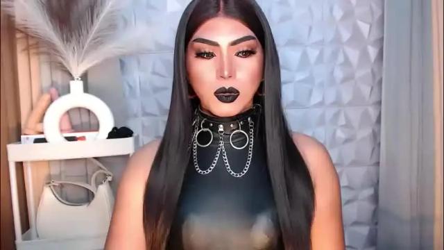 Image 10 of mysterious_diva Stream on Chaturbate on 3 months ago