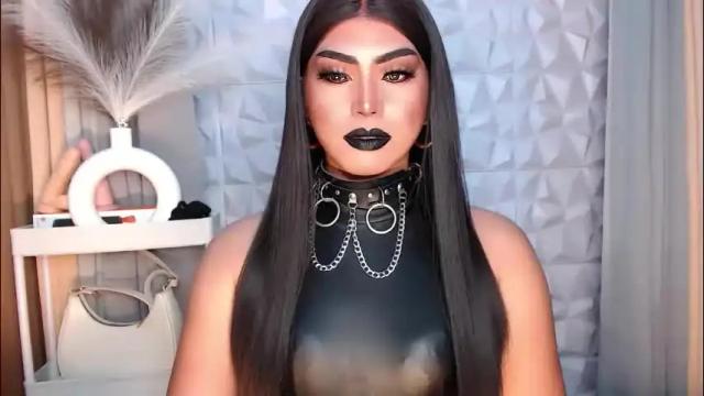 Image 2 of mysterious_diva Stream on Chaturbate on 3 months ago